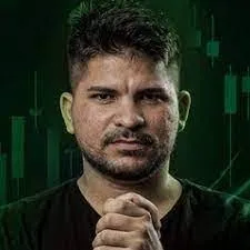 Capa: Baixar Curso Lucas Nobre Team Sharks BMF: Lucros Diários Garantidos