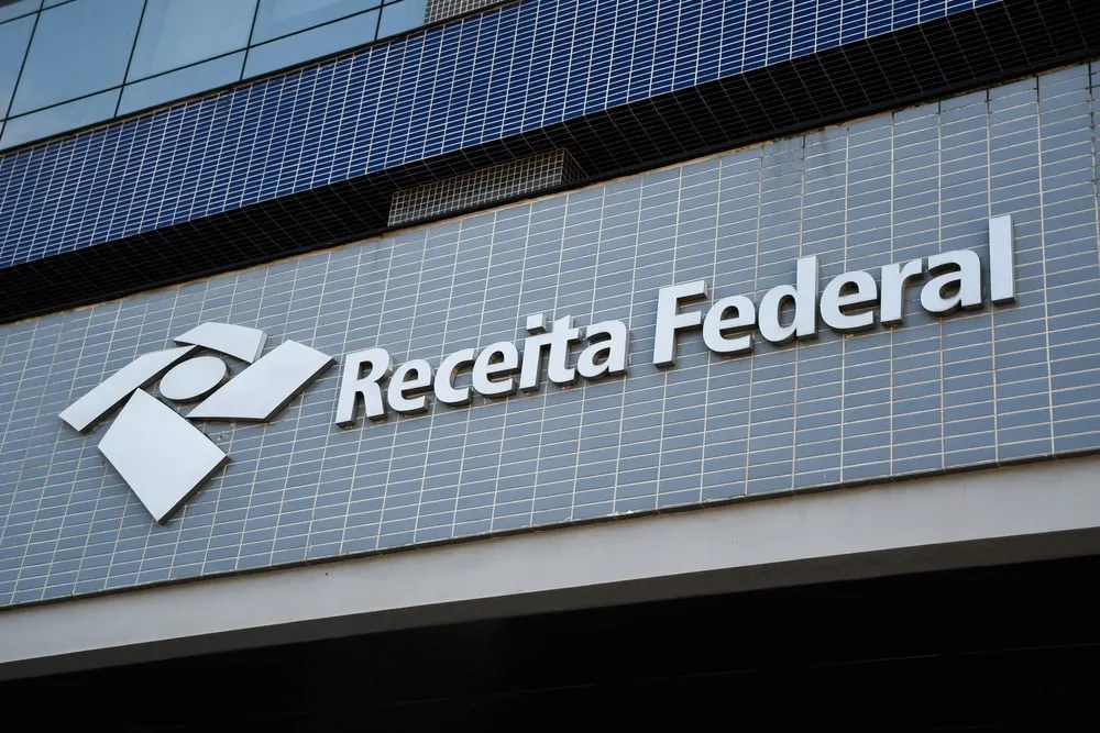Capa: Analista Receita Federal: Download Completo do Curso 2024