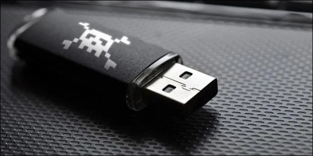 Capa: Pendrive Hacker Download: Domine Técnicas de Invasão